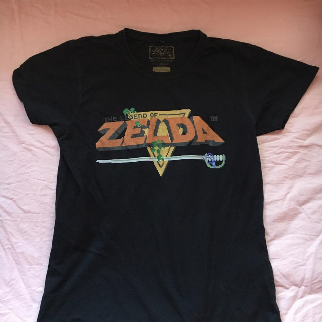 Legend of Zelda Heren T-Shirt - klassieke NES Intro scherm logo afbeelding - L